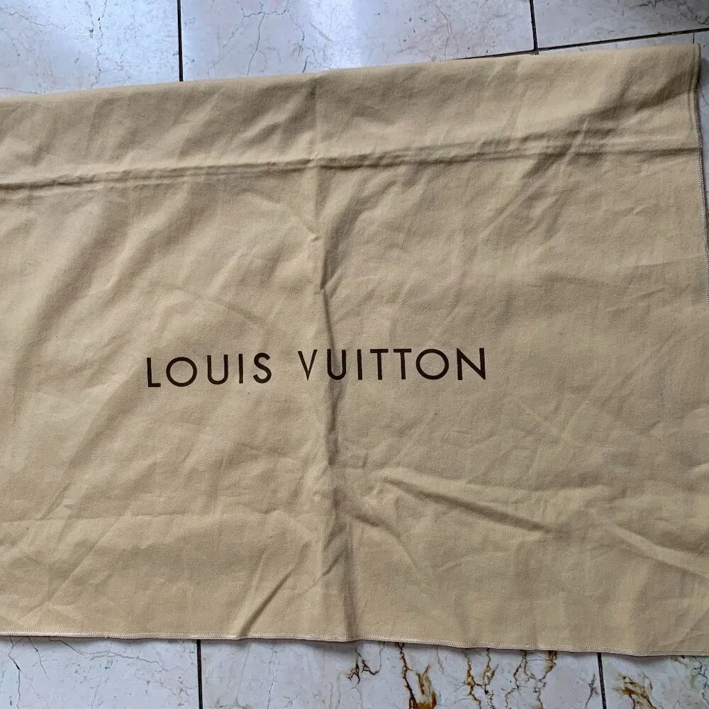 Louis Vuitton X-Large Cotton Dust Bag .